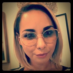 Meet your Posher, Lindsay